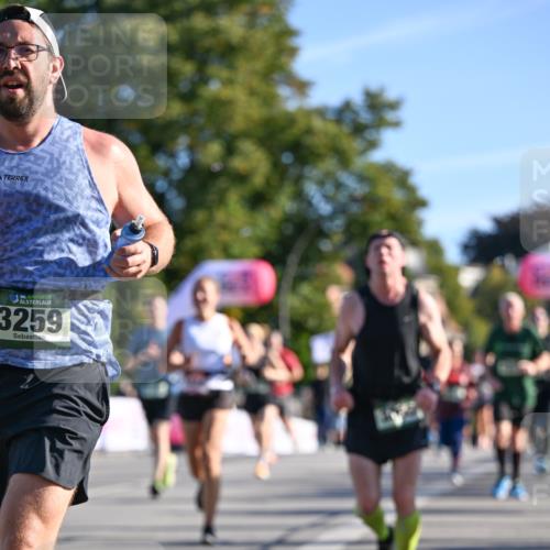 07.09.2025 - BARMER Alsterlauf Dr. Thomas Lammeyer http://msf.ph/oto/8709981 07.09.2025 09:35:17 Laufen 36, 3259 meine-sportfotos.de