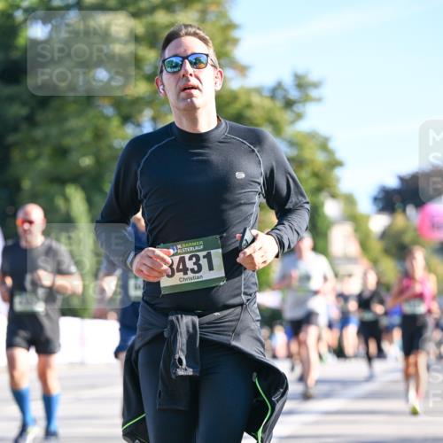 07.09.2025 - BARMER Alsterlauf Dr. Thomas Lammeyer http://msf.ph/oto/8710024 07.09.2025 09:35:24 Laufen 36, 3431 meine-sportfotos.de