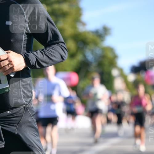 07.09.2025 - BARMER Alsterlauf Dr. Thomas Lammeyer http://msf.ph/oto/8710029 07.09.2025 09:35:25 Laufen  meine-sportfotos.de