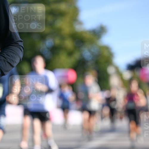 07.09.2025 - BARMER Alsterlauf Dr. Thomas Lammeyer http://msf.ph/oto/8710031 07.09.2025 09:35:25 Laufen  meine-sportfotos.de
