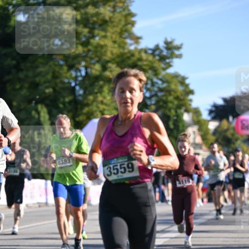 07.09.2025 - BARMER Alsterlauf Dr. Thomas Lammeyer http://msf.ph/oto/8710049 07.09.2025 09:35:28 Laufen 8383, 3559 meine-sportfotos.de