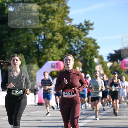 07.09.2025 - BARMER Alsterlauf Dr. Thomas Lammeyer http://msf.ph/oto/8710057 07.09.2025 09:35:30 Laufen 4, 35, 4119 meine-sportfotos.de