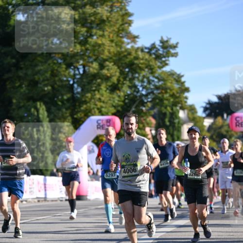 07.09.2025 - BARMER Alsterlauf Dr. Thomas Lammeyer http://msf.ph/oto/8710069 07.09.2025 09:35:32 Laufen 10, 4456, 4006, 5293, 260, 8600 meine-sportfotos.de