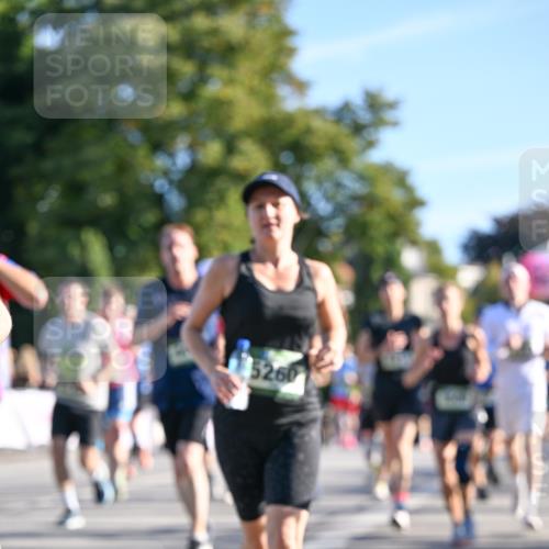 07.09.2025 - BARMER Alsterlauf Dr. Thomas Lammeyer http://msf.ph/oto/8710084 07.09.2025 09:35:34 Laufen 5260 meine-sportfotos.de