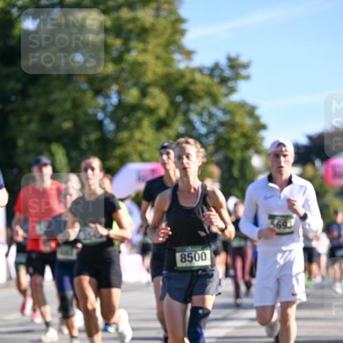 07.09.2025 - BARMER Alsterlauf Dr. Thomas Lammeyer http://msf.ph/oto/8710094 07.09.2025 09:35:36 Laufen 8500 meine-sportfotos.de