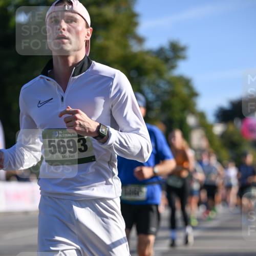07.09.2025 - BARMER Alsterlauf Dr. Thomas Lammeyer http://msf.ph/oto/8710104 07.09.2025 09:35:38 Laufen 36, 5693 meine-sportfotos.de