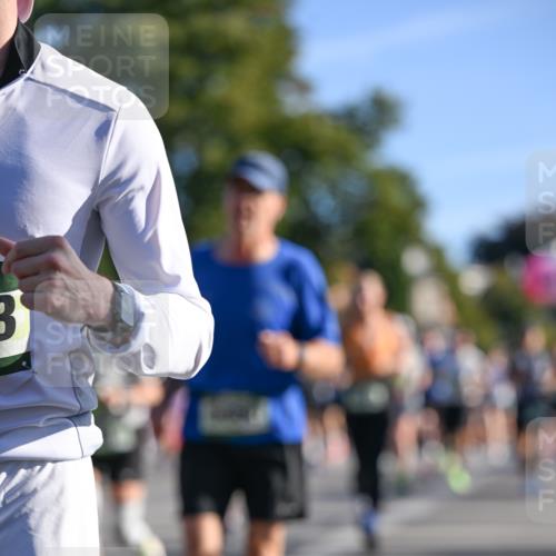 07.09.2025 - BARMER Alsterlauf Dr. Thomas Lammeyer http://msf.ph/oto/8710107 07.09.2025 09:35:38 Laufen 3 meine-sportfotos.de