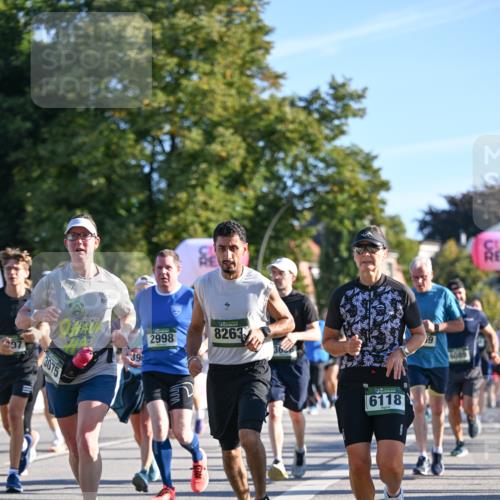 07.09.2025 - BARMER Alsterlauf Dr. Thomas Lammeyer http://msf.ph/oto/8710133 07.09.2025 09:35:42 Laufen 3075, 39, 2998, 8263, 6118, 6089 meine-sportfotos.de