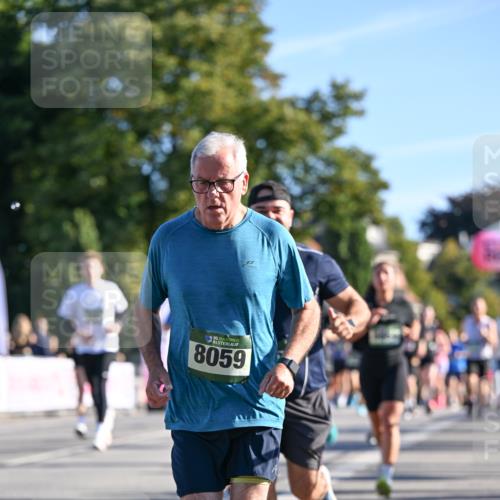07.09.2025 - BARMER Alsterlauf Dr. Thomas Lammeyer http://msf.ph/oto/8710156 07.09.2025 09:35:46 Laufen 36, 8059 meine-sportfotos.de