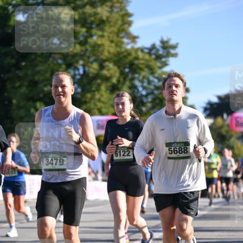07.09.2025 - BARMER Alsterlauf Dr. Thomas Lammeyer http://msf.ph/oto/8710201 07.09.2025 09:35:53 Laufen 3479, 6122, 5688 meine-sportfotos.de
