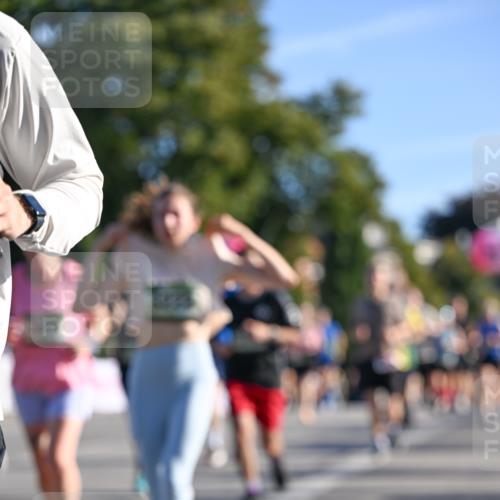 07.09.2025 - BARMER Alsterlauf Dr. Thomas Lammeyer http://msf.ph/oto/8710213 07.09.2025 09:35:55 Laufen  meine-sportfotos.de