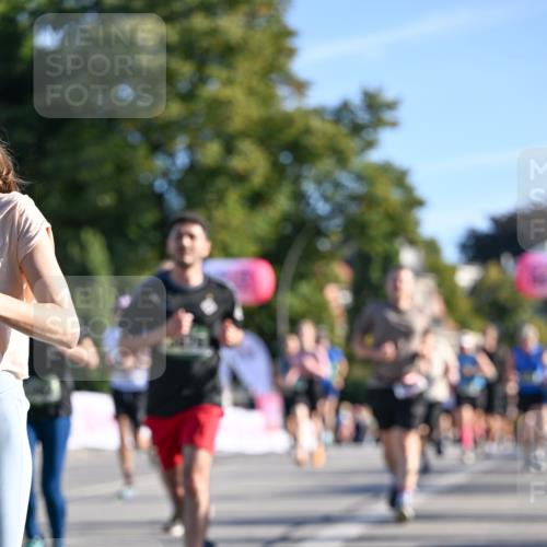 07.09.2025 - BARMER Alsterlauf Dr. Thomas Lammeyer http://msf.ph/oto/8710219 07.09.2025 09:35:56 Laufen  meine-sportfotos.de