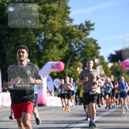 07.09.2025 - BARMER Alsterlauf Dr. Thomas Lammeyer http://msf.ph/oto/8710222 07.09.2025 09:35:56 Laufen 3675 meine-sportfotos.de