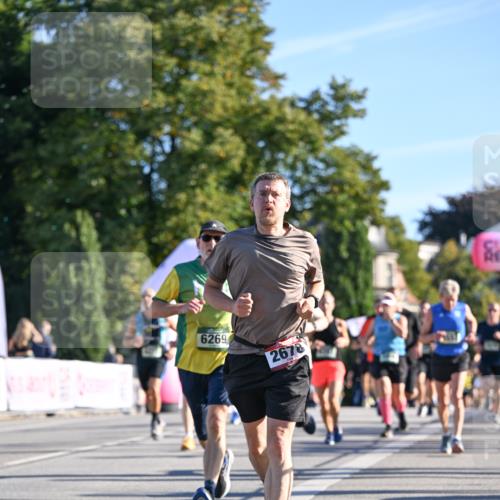 07.09.2025 - BARMER Alsterlauf Dr. Thomas Lammeyer http://msf.ph/oto/8710232 07.09.2025 09:35:58 Laufen 6269, 2678 meine-sportfotos.de