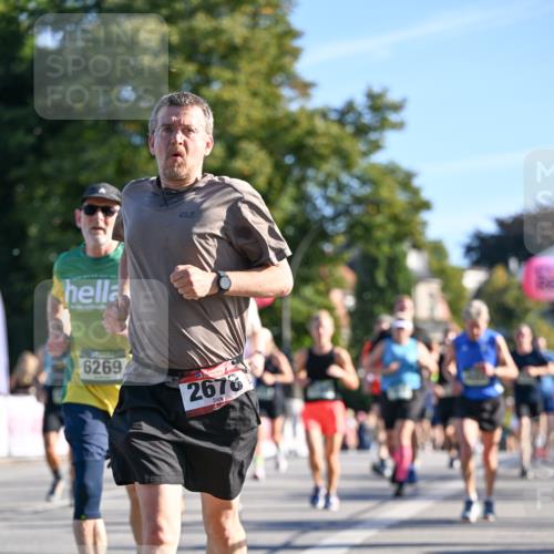 07.09.2025 - BARMER Alsterlauf Dr. Thomas Lammeyer http://msf.ph/oto/8710239 07.09.2025 09:35:59 Laufen 6269, 2678 meine-sportfotos.de