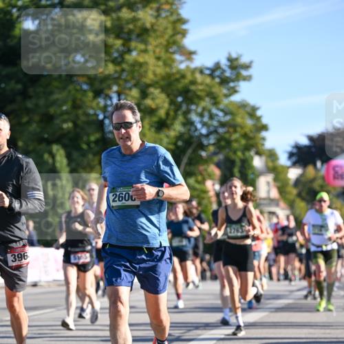 07.09.2025 - BARMER Alsterlauf Dr. Thomas Lammeyer http://msf.ph/oto/8710285 07.09.2025 09:36:07 Laufen 396, 510, 260 meine-sportfotos.de