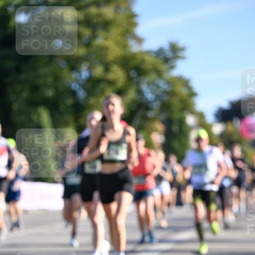 07.09.2025 - BARMER Alsterlauf Dr. Thomas Lammeyer http://msf.ph/oto/8710297 07.09.2025 09:36:08 Laufen  meine-sportfotos.de