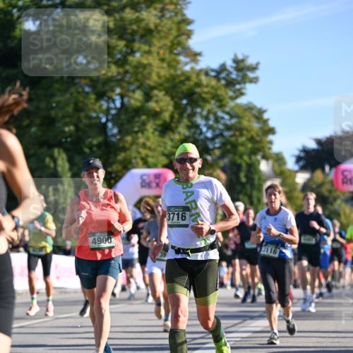 07.09.2025 - BARMER Alsterlauf Dr. Thomas Lammeyer http://msf.ph/oto/8710306 07.09.2025 09:36:10 Laufen 4900, 3716, 3116 meine-sportfotos.de