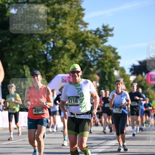 07.09.2025 - BARMER Alsterlauf Dr. Thomas Lammeyer http://msf.ph/oto/8710307 07.09.2025 09:36:10 Laufen 4900, 3716, 3116 meine-sportfotos.de