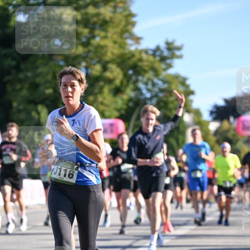 07.09.2025 - BARMER Alsterlauf Dr. Thomas Lammeyer http://msf.ph/oto/8710324 07.09.2025 09:36:13 Laufen 3116 meine-sportfotos.de