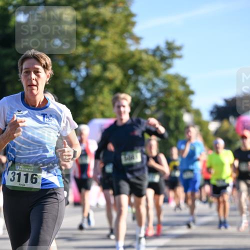 07.09.2025 - BARMER Alsterlauf Dr. Thomas Lammeyer http://msf.ph/oto/8710327 07.09.2025 09:36:13 Laufen 3116 meine-sportfotos.de