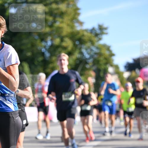 07.09.2025 - BARMER Alsterlauf Dr. Thomas Lammeyer http://msf.ph/oto/8710329 07.09.2025 09:36:13 Laufen  meine-sportfotos.de