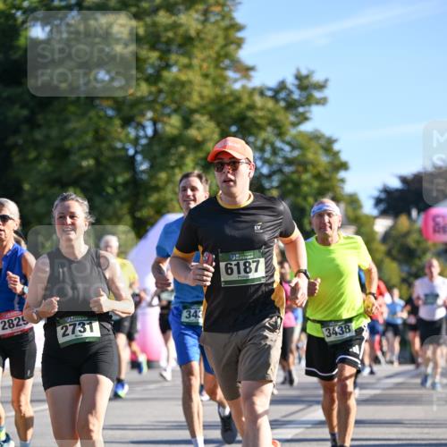 07.09.2025 - BARMER Alsterlauf Dr. Thomas Lammeyer http://msf.ph/oto/8710344 07.09.2025 09:36:16 Laufen 2829, 0, 2731, 343, 6187, 3438 meine-sportfotos.de