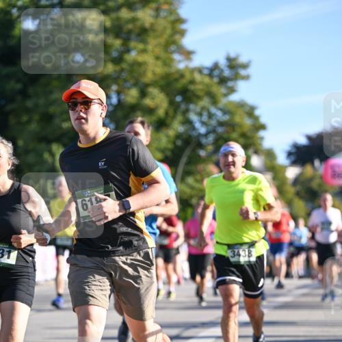 07.09.2025 - BARMER Alsterlauf Dr. Thomas Lammeyer http://msf.ph/oto/8710347 07.09.2025 09:36:16 Laufen 31, 136, 61, 3438 meine-sportfotos.de