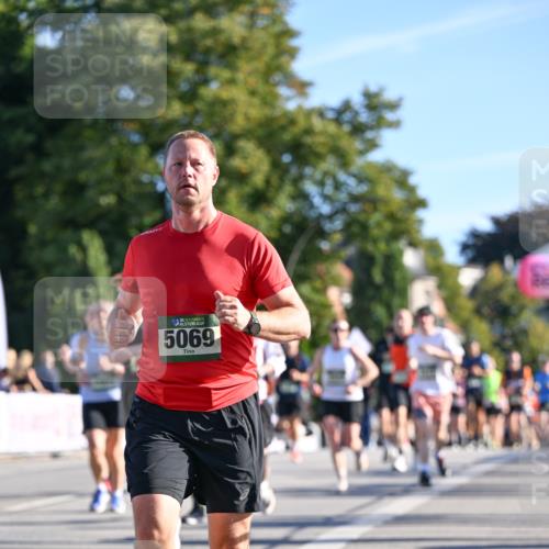 07.09.2025 - BARMER Alsterlauf Dr. Thomas Lammeyer http://msf.ph/oto/8710431 07.09.2025 09:36:30 Laufen 136, 5069 meine-sportfotos.de