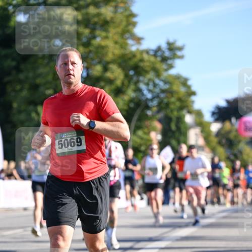 07.09.2025 - BARMER Alsterlauf Dr. Thomas Lammeyer http://msf.ph/oto/8710432 07.09.2025 09:36:30 Laufen 36, 5069 meine-sportfotos.de