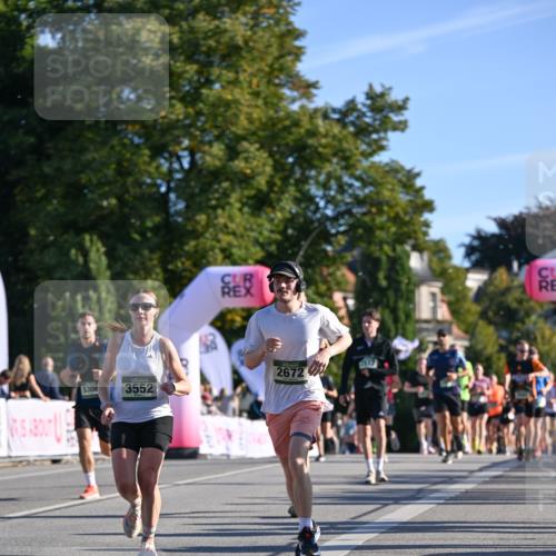 07.09.2025 - BARMER Alsterlauf Dr. Thomas Lammeyer http://msf.ph/oto/8710449 07.09.2025 09:36:33 Laufen 2672, 5308, 3552, 6517 meine-sportfotos.de