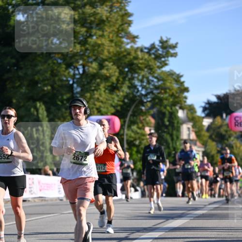 07.09.2025 - BARMER Alsterlauf Dr. Thomas Lammeyer http://msf.ph/oto/8710454 07.09.2025 09:36:34 Laufen 2672, 5912 meine-sportfotos.de