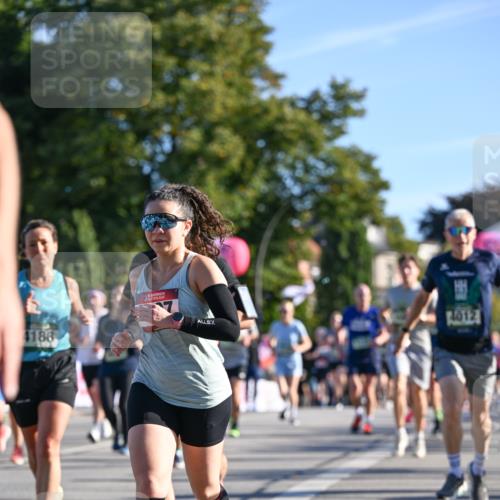 07.09.2025 - BARMER Alsterlauf Dr. Thomas Lammeyer http://msf.ph/oto/8710533 07.09.2025 09:36:49 Laufen 4188, 4012 meine-sportfotos.de