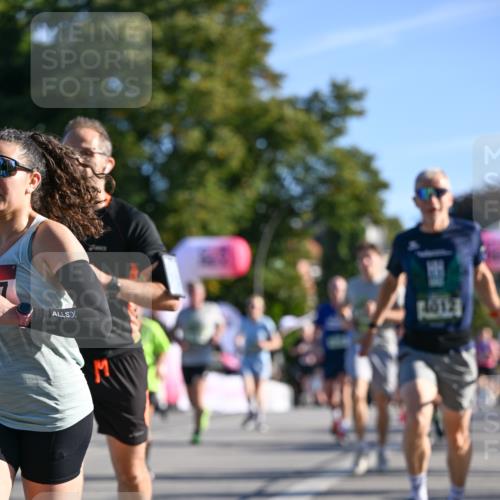 07.09.2025 - BARMER Alsterlauf Dr. Thomas Lammeyer http://msf.ph/oto/8710538 07.09.2025 09:36:49 Laufen 48121 meine-sportfotos.de