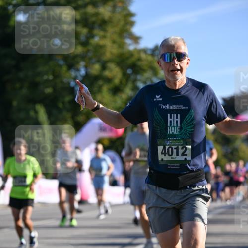 07.09.2025 - BARMER Alsterlauf Dr. Thomas Lammeyer http://msf.ph/oto/8710543 07.09.2025 09:36:50 Laufen 36, 4012 meine-sportfotos.de