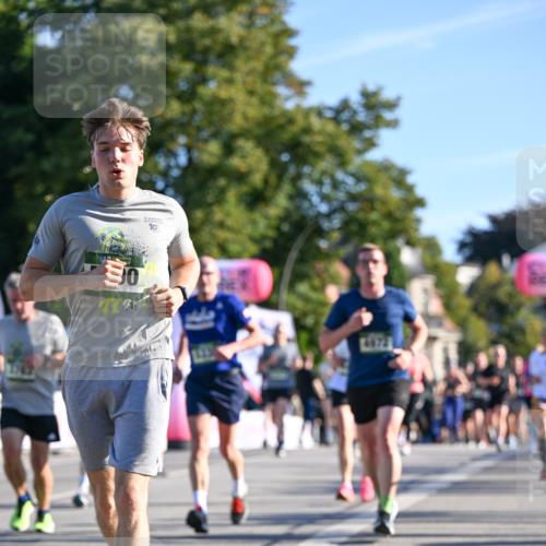 07.09.2025 - BARMER Alsterlauf Dr. Thomas Lammeyer http://msf.ph/oto/8710550 07.09.2025 09:36:52 Laufen 90, 19, 133 meine-sportfotos.de