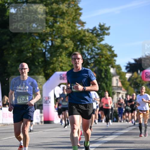 07.09.2025 - BARMER Alsterlauf Dr. Thomas Lammeyer http://msf.ph/oto/8710557 07.09.2025 09:36:53 Laufen 5335 meine-sportfotos.de