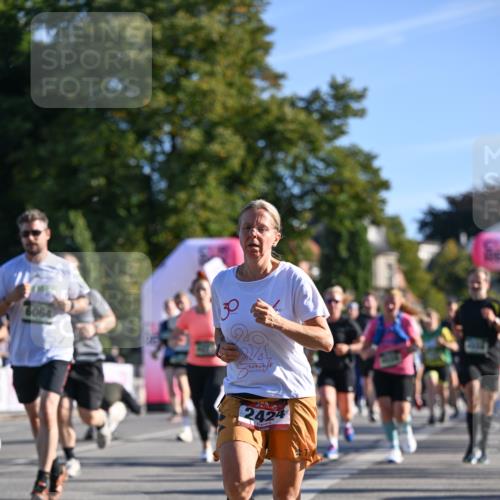 07.09.2025 - BARMER Alsterlauf Dr. Thomas Lammeyer http://msf.ph/oto/8710576 07.09.2025 09:36:57 Laufen 6064, 2424 meine-sportfotos.de