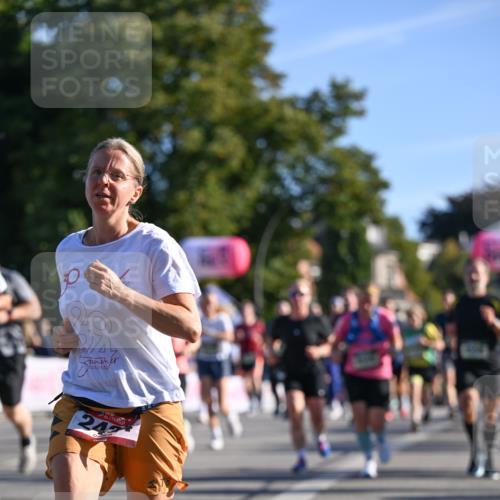 07.09.2025 - BARMER Alsterlauf Dr. Thomas Lammeyer http://msf.ph/oto/8710581 07.09.2025 09:36:57 Laufen 247 meine-sportfotos.de