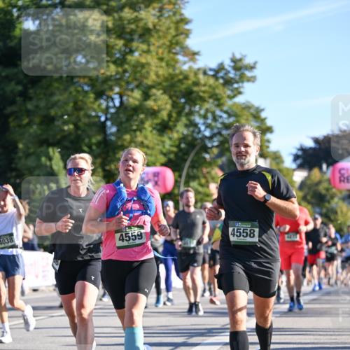 07.09.2025 - BARMER Alsterlauf Dr. Thomas Lammeyer http://msf.ph/oto/8710593 07.09.2025 09:37:00 Laufen 4038, 4559, 4558 meine-sportfotos.de