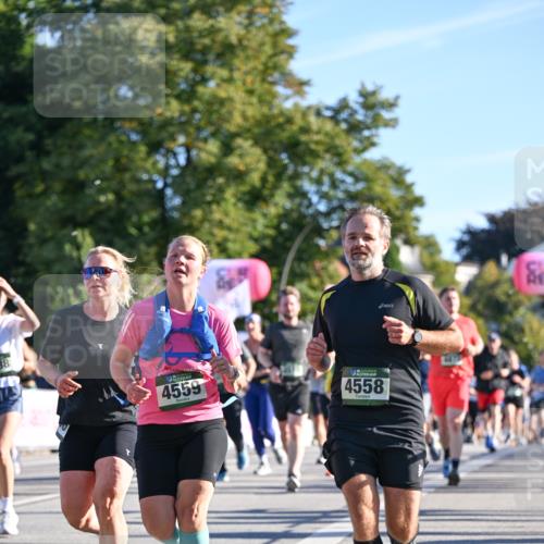 07.09.2025 - BARMER Alsterlauf Dr. Thomas Lammeyer http://msf.ph/oto/8710594 07.09.2025 09:37:00 Laufen 38, 4559, 4558 meine-sportfotos.de
