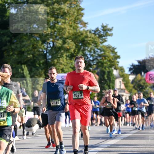 07.09.2025 - BARMER Alsterlauf Dr. Thomas Lammeyer http://msf.ph/oto/8710612 07.09.2025 09:37:03 Laufen 61, 2819, 4873 meine-sportfotos.de