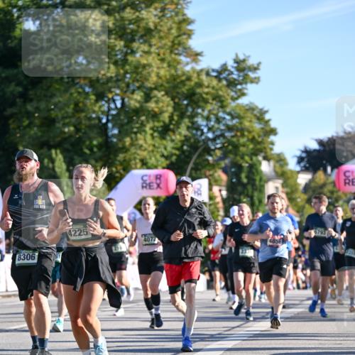07.09.2025 - BARMER Alsterlauf Dr. Thomas Lammeyer http://msf.ph/oto/8710634 07.09.2025 09:37:06 Laufen 8306, 4225, 4072, 4856, 2351 meine-sportfotos.de