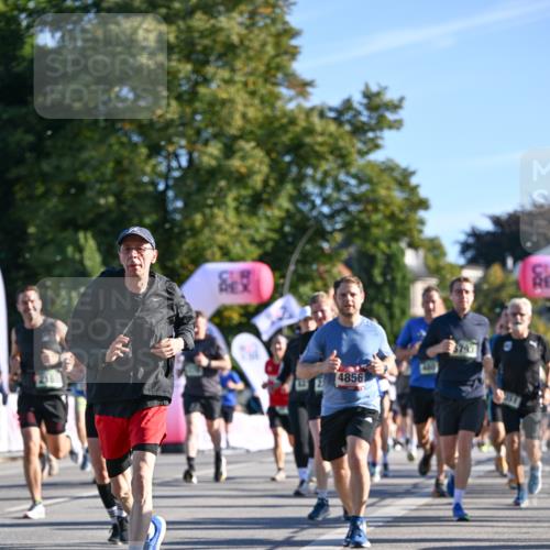 07.09.2025 - BARMER Alsterlauf Dr. Thomas Lammeyer http://msf.ph/oto/8710643 07.09.2025 09:37:07 Laufen 216, 4856 meine-sportfotos.de