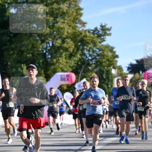 07.09.2025 - BARMER Alsterlauf Dr. Thomas Lammeyer http://msf.ph/oto/8710644 07.09.2025 09:37:08 Laufen 60, 4856, 5793, 2351 meine-sportfotos.de