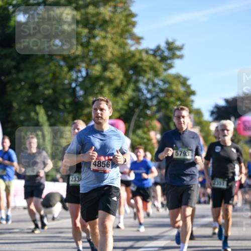 07.09.2025 - BARMER Alsterlauf Dr. Thomas Lammeyer http://msf.ph/oto/8710653 07.09.2025 09:37:09 Laufen 233, 4856, 5793, 12351 meine-sportfotos.de