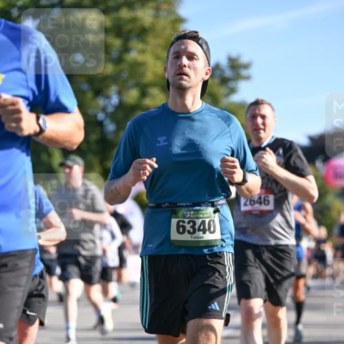 07.09.2025 - BARMER Alsterlauf Dr. Thomas Lammeyer http://msf.ph/oto/8710677 07.09.2025 09:37:13 Laufen 8, 36, 6340, 2646 meine-sportfotos.de