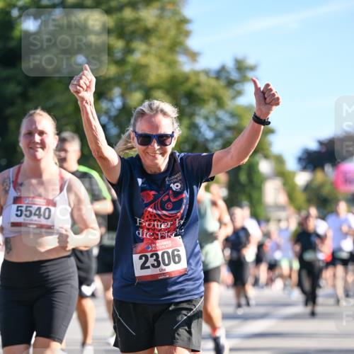 07.09.2025 - BARMER Alsterlauf Dr. Thomas Lammeyer http://msf.ph/oto/8710717 07.09.2025 09:37:20 Laufen 5540, 2306 meine-sportfotos.de