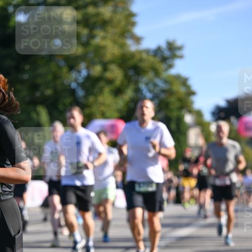 07.09.2025 - BARMER Alsterlauf Dr. Thomas Lammeyer http://msf.ph/oto/8710749 07.09.2025 09:37:25 Laufen  meine-sportfotos.de