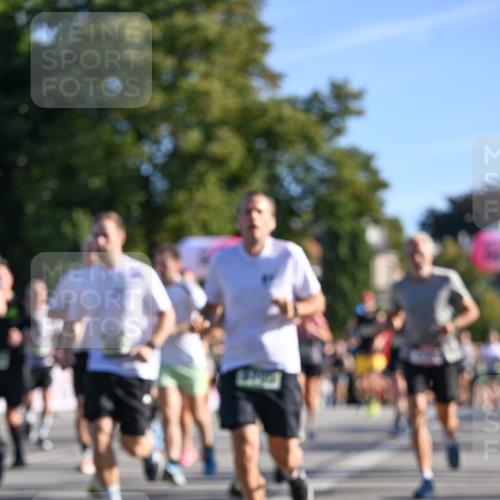 07.09.2025 - BARMER Alsterlauf Dr. Thomas Lammeyer http://msf.ph/oto/8710751 07.09.2025 09:37:25 Laufen  meine-sportfotos.de